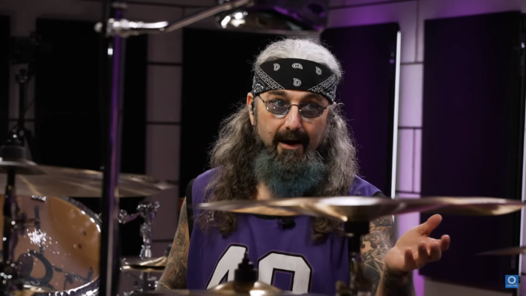 Dream Theater Essa era uma das coisas muito importantes para John, manter o crédito de produtor único. Se John quer o crédito exclusivo, tudo bem, diz Mike Portnoy