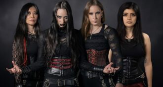 Frantic Amber Terceiro álbum Death Becomes Her estreia em abril. Ouça a nova música música Jolly Jane