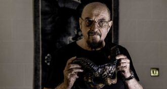 Jethro Tull Não preciso pensar em ser cancelado porque eu nem saberia que fui cancelado, diz Ian Anderson
