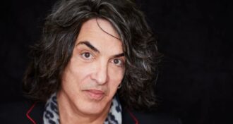 Kiss Se você ganhar na loteria, não reclame dos impostos, diz Paul Stanley em indireta para Ace Frehley