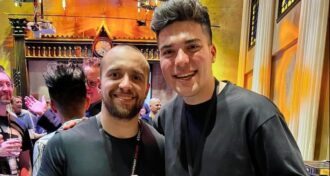 Sepultura Ele tinha apenas duas ou três semanas para aprender todas as músicas, então eu dei a ele alguns conselhos, diz Eloy Casagrande