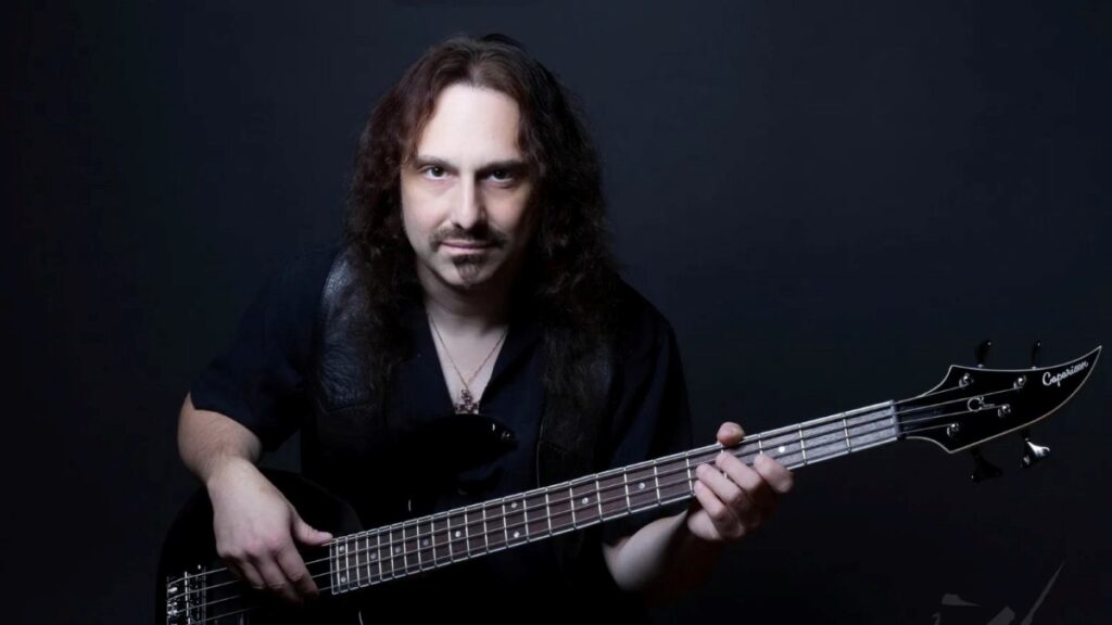 Symphony X Estamos trabalhando em um novo álbum, e ele terá todas as coisas legais que vocês gostam, diz Mike LePond