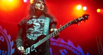 W.A.S.P. Seja eu ou alguém como eu, você não pode nos cancelar. Então, se vocês não gostam, azar! Eu não dou a mínima, diz Blackie Lawless