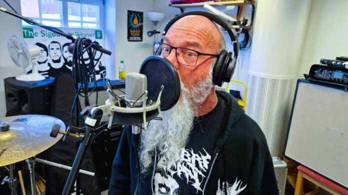 Centinex Shows cancelados e novo álbum adiado após diagnóstico de câncer do vocalista Henrik Henka Andersson