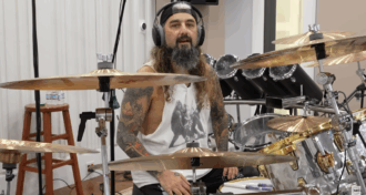 Dream Theater É uma organização muito diferente de quando saí em 2010. Eu tive que entrar muito respeitoso e meio que andar na ponta dos pés, diz Mike Portnoy