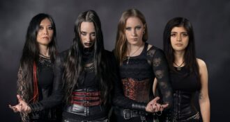 Frantic Amber novo single Hell's Belle já está disponível