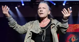 Iron Maiden: Bruce Dickinson ficou 
