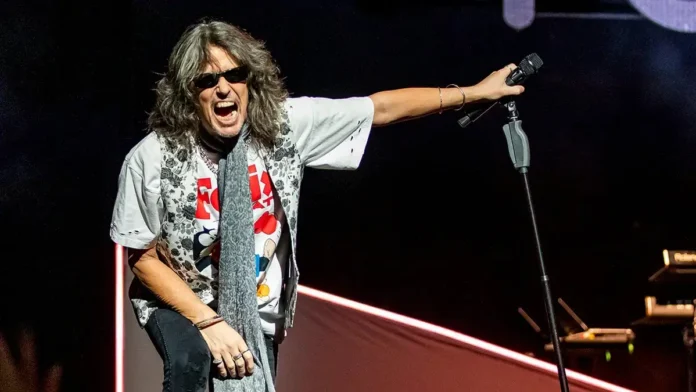Foreigner: 