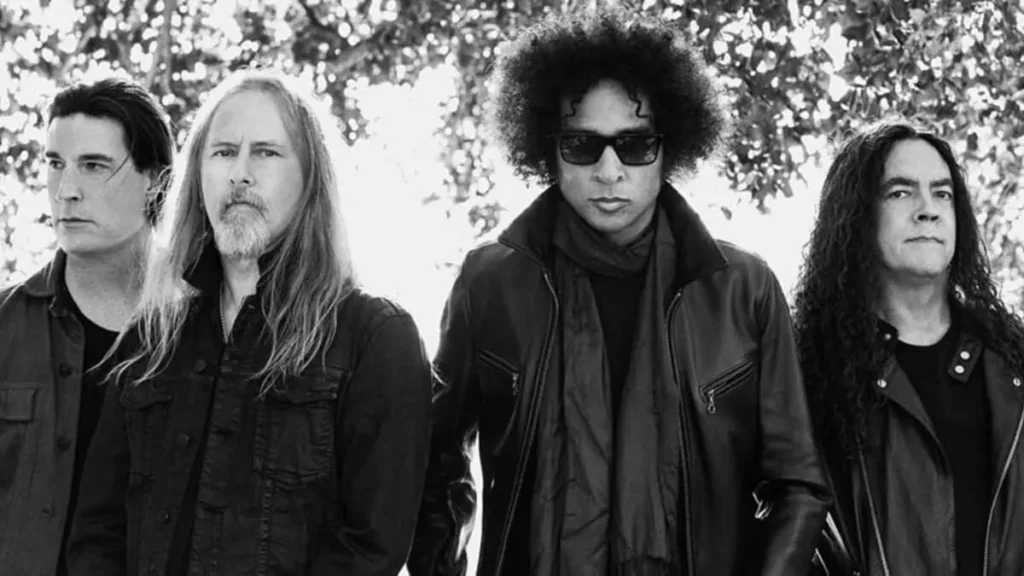 Alice in Chains: todos os shows restantes do mês de maio são cancelados por conta da saúde do baterista Sean Kinney