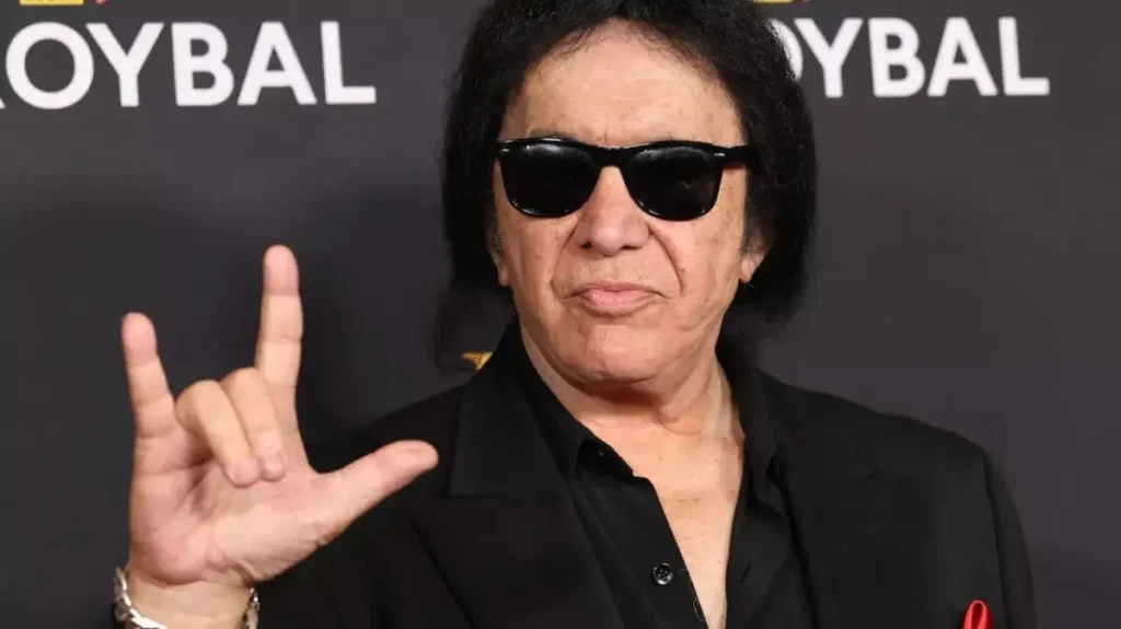 Kiss: "Isso é muito mais um encontro de fãs do qual seremos convidados", diz Gene Simmons sobre o "KISS Army Storms Vegas" em novembro