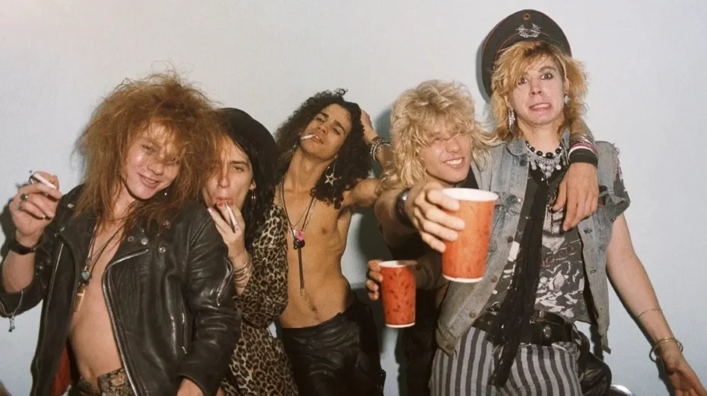 Guns N' Roses: "acho que as pessoas romantizam demais esse álbum. Não acho que seja particularmente criativo", diz Martin Popoff, autor do livro "Guns N' Roses at 40"