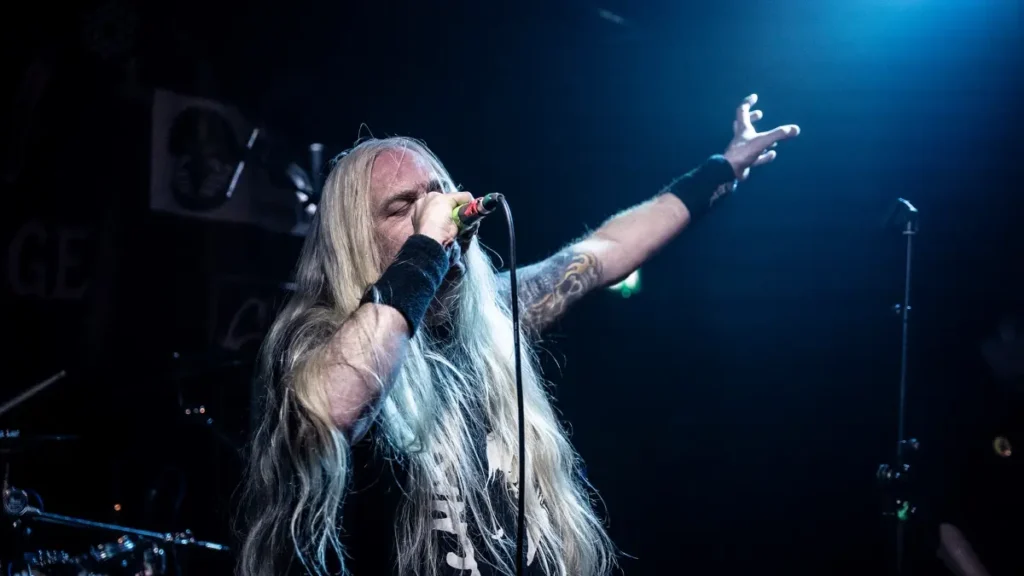 Memoriam: "Poderíamos facilmente ter seguido o caminho de ser o Bolt Thrower Mark II. Não queríamos fazer isso. Mas era o que todos queriam que fizéssemos", diz Karl Willetts