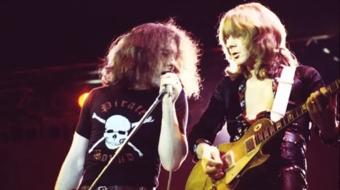 Mick Ralphs, cofundador e guitarrista do Bad Company e Mott The Hoople, falece aos 81 anos
