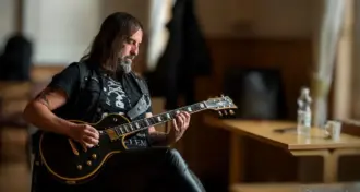 Rotting Christ: Sakis Tolis anuncia novo álbum solo, 
