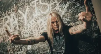 Skid Row: Não faz sentido para Sebastian Bach que ele não esteja na banda, 