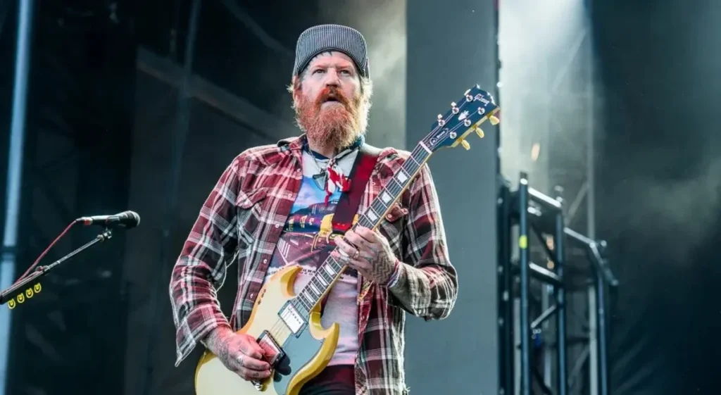 Brent Hinds diz que o Mastodon é uma "banda de merda com humanos horríveis"