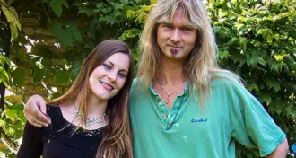 Arjen Anthony Lucassen divulga nova música 