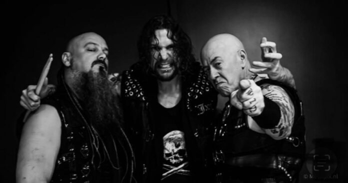 Venom Inc.: Tony Dolan confirma planos para um novo álbum, 