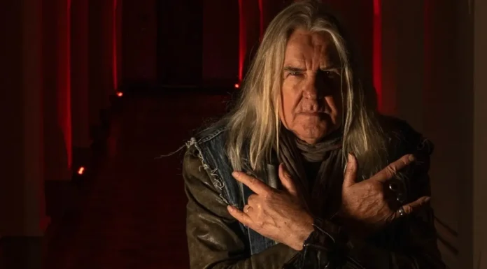 Saxon: 