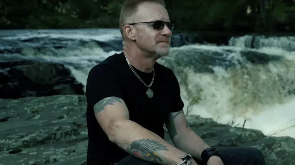 Ashes Of Ares: "eu não prego política. Gostaria que os músicos não tentassem alienar seus fãs", diz Matt Barlow
