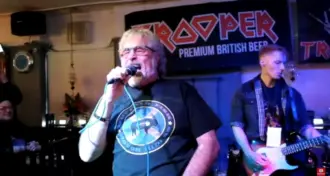 Iron Maiden: morre o vocalista original Paul Mario Day