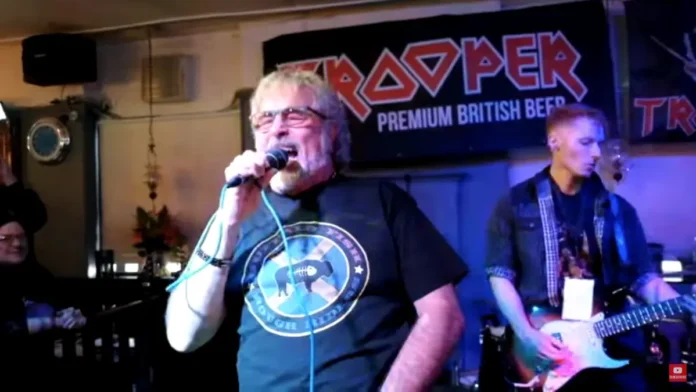 Iron Maiden: morre o vocalista original Paul Mario Day
