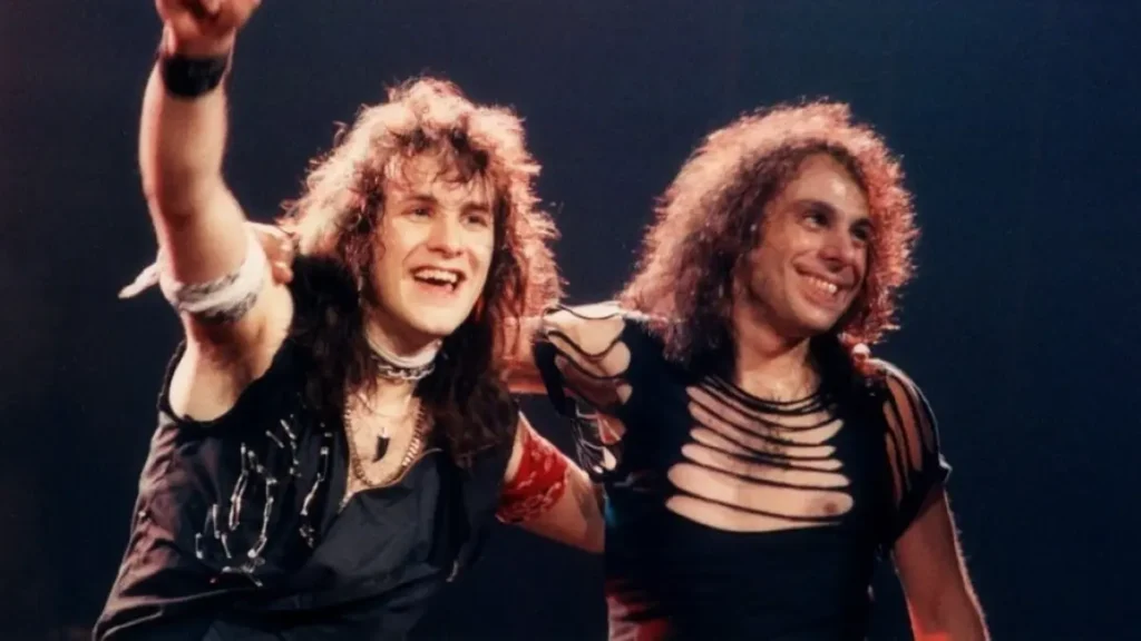 Vivian Campbell relembra conversa com Dio: "ele me disse: eu estava conversando com Ozzy e disse que você era meu Randy Rhoads"
