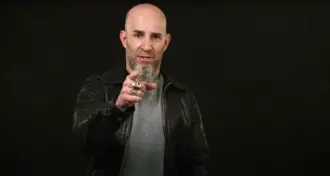 Anthrax: A Bíblia do guitarrista Scott Ian