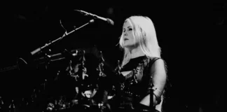 A tecladista Zoë Marie Federoff comunicou a sua saída do Cradle of Filth