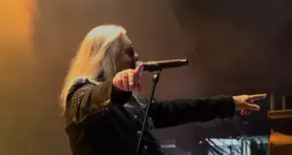 Biff Byford, vocalista do Saxon, passa por cirurgia para remoção de 