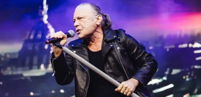 Bruce Dickinson sobre a Las Vegas Sphere: "Qual o sentido de estar lá, se você é uma banda?"