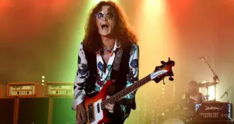 Glenn Hughes: 