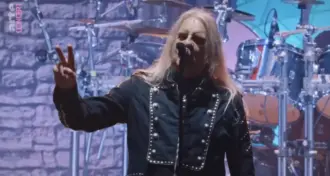 Saxon: Biff Byford faz sua primeira sessão de quimioterapia após diagnóstico de câncer