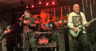 Six Feet Under: segundo Chris Barnes, novo disco irá impressionar os fãs, e ele não está exagerando
