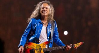 A música do Motörhead que explodiu a mente de Kirk Hammett