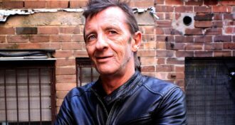 Phil Rudd revela seu álbum favorito do AC/DC e diz que se sentiu abandonado pelos colegas de banda