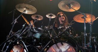 Dark Angel: Gene Hoglan critica plataformas de streaming: 