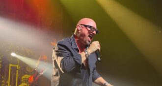 Geoff Tate revela que a 1ª música de 