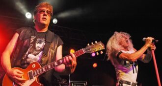 Twisted Sister: 