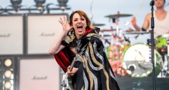 A força da voz de Lzzy Hale: como a vocalista do Halestorm cuida do seu instrumento mais poderoso