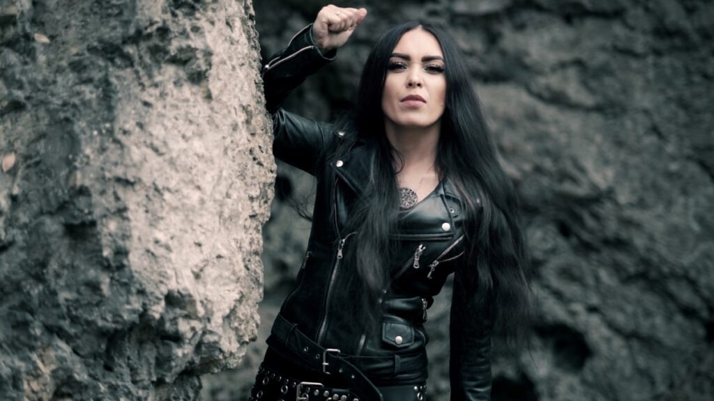 Leatherwitch: ouça o 1° single da nova banda de Marta Gabriel