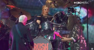 Anika Nilles estreia ao vivo com o Rush no Juno Awards