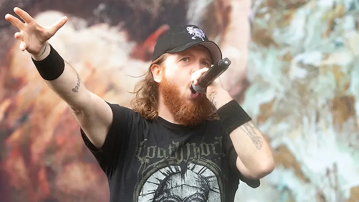 “Mal podemos esperar para soltar essas músicas no mundo”, diz Jamey Jasta sobre novo álbum do Hatebreed