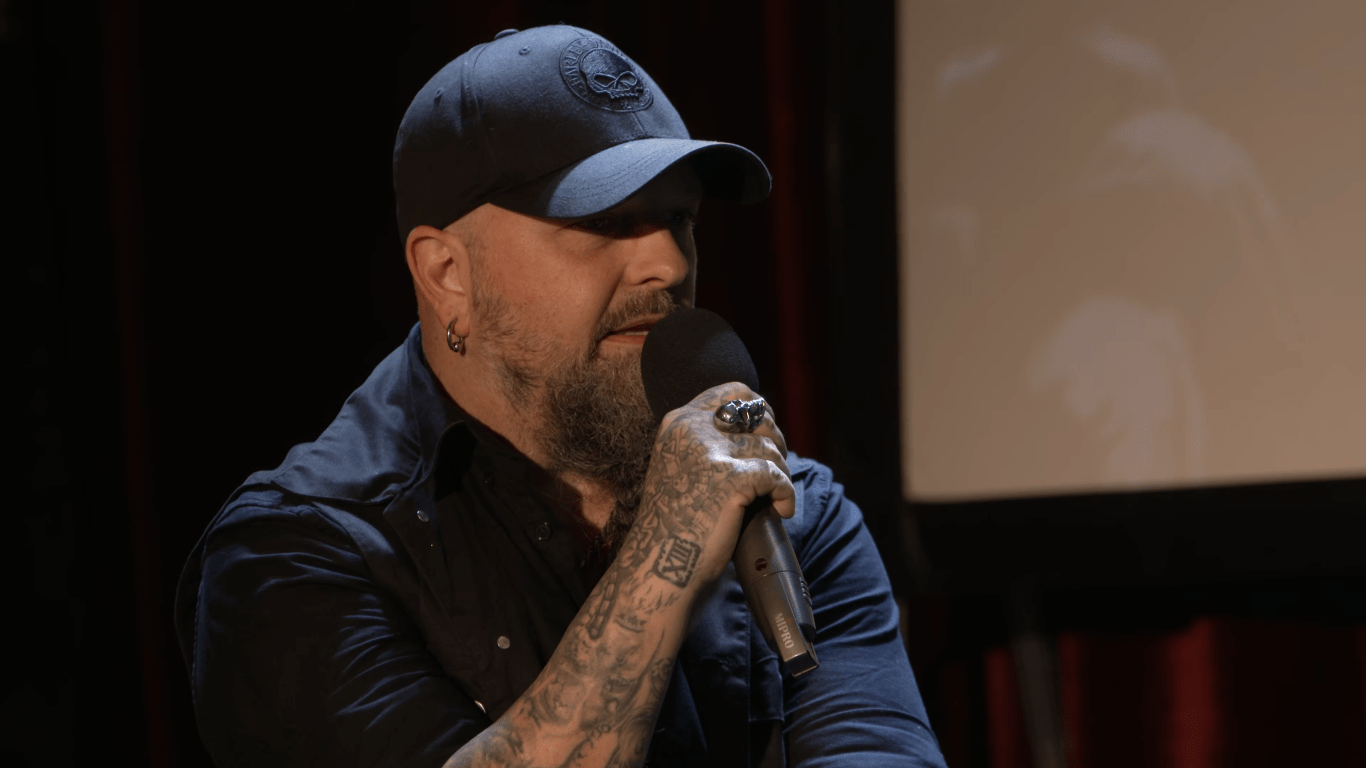 Silenoz explica como Dimmu Borgir superou conflitos e manteve sua trajetória