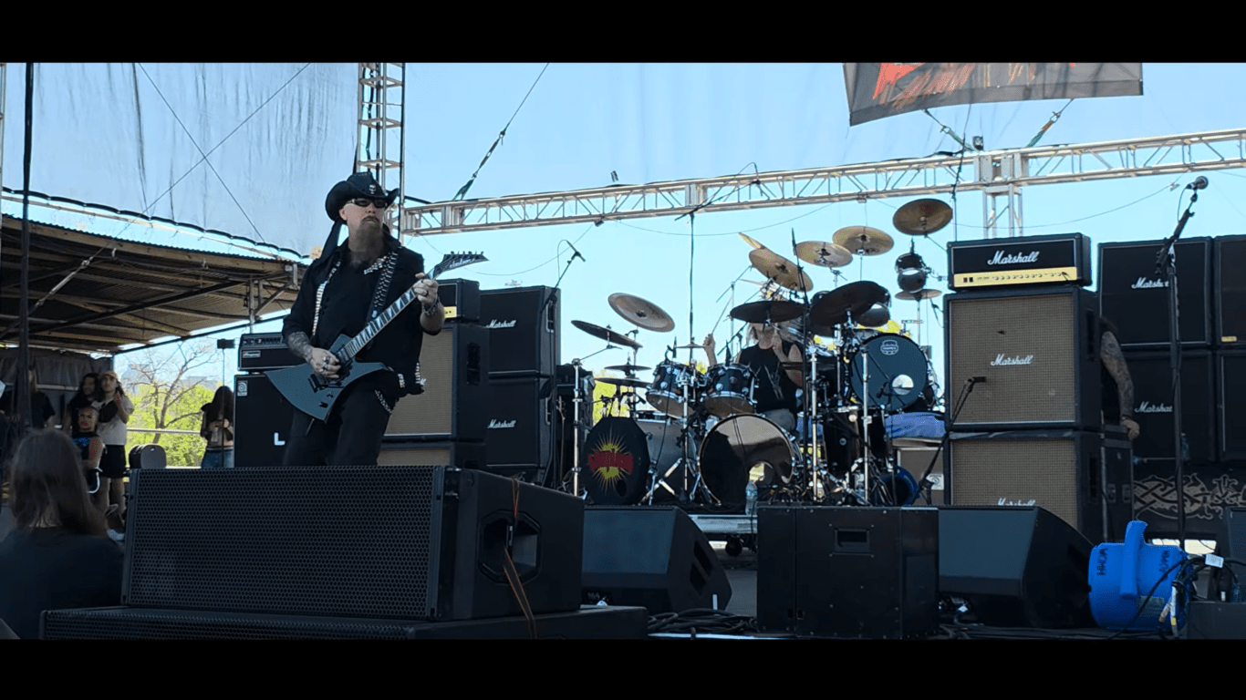 Whiplash anuncia novo álbum “Roar” e prepara retorno oficial ao mundo com dez faixas de Thrash Metal