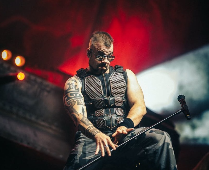 Sabaton celebra crescimento constante após longa trajetória rumo ao topo