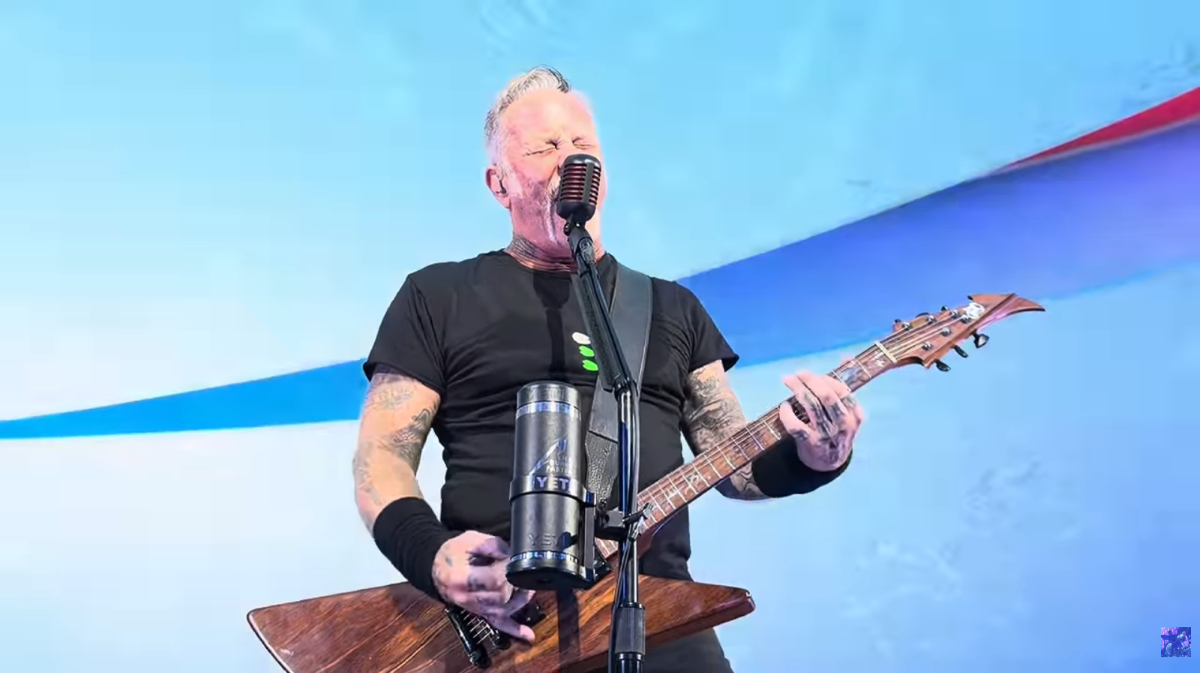 Metallica: "Não querer dividir o público é ser polêmico? É polêmico tocar suas músicas e dar ao público uma pausa da política por 2 horas?"